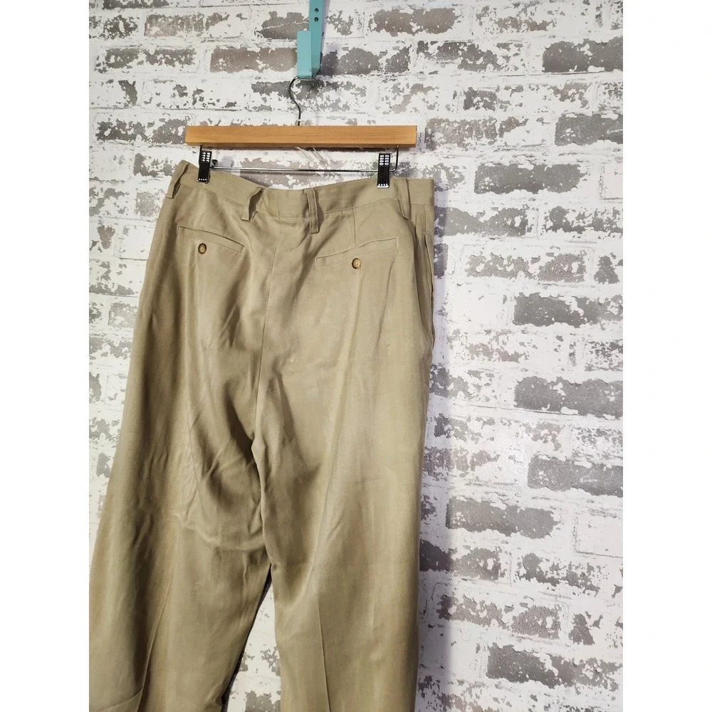 Tommy Bahama Men's Dress Pants‎ Size 34 Tan Silk Pleated Front Casual Comfort